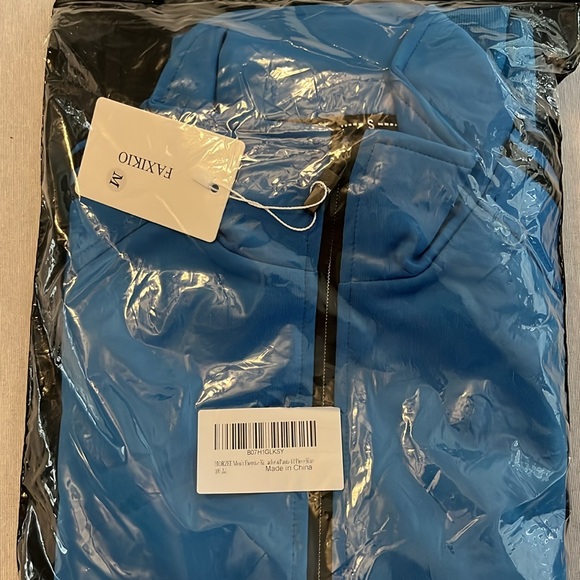 NWT Blue & Black Women’s Tracksuit, Medium & Large 2 Piece Set Athletic Pockets - Picture 5 of 6